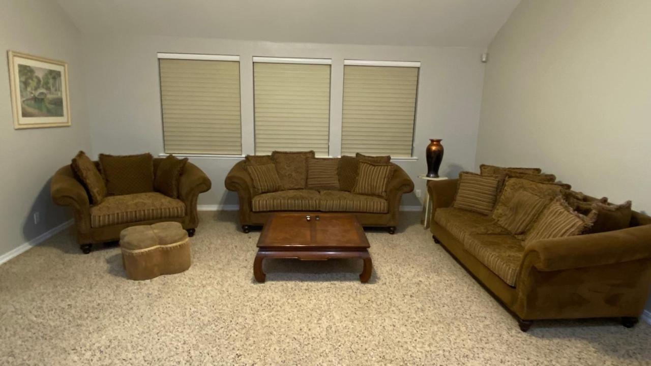 Beautiful Peaceful Desirable Home In Madera Rancho Esterno foto