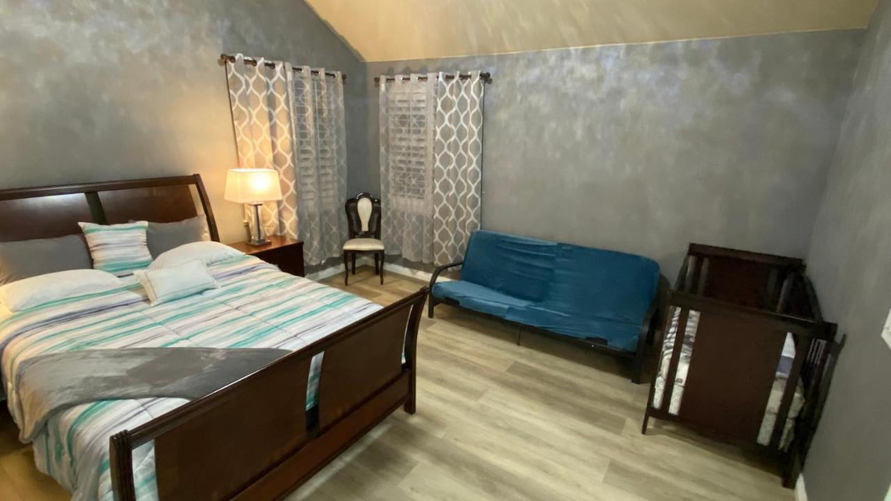 Beautiful Peaceful Desirable Home In Madera Rancho Esterno foto