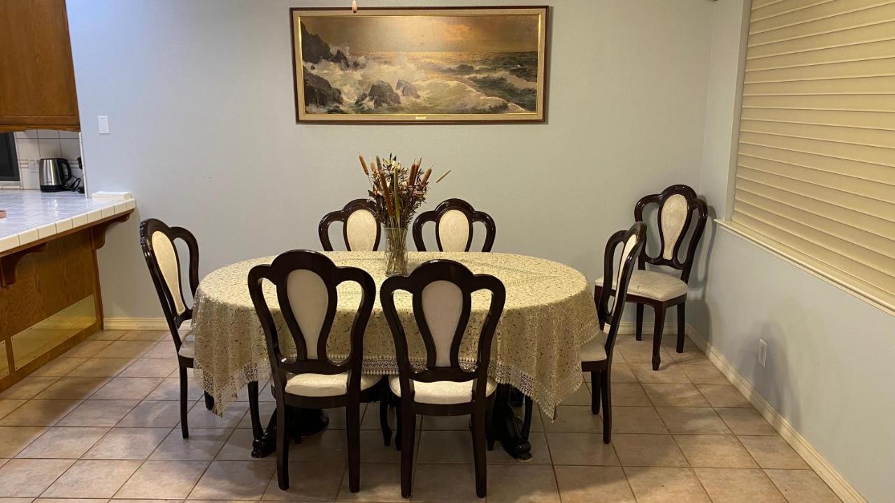 Beautiful Peaceful Desirable Home In Madera Rancho Esterno foto